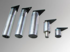 Bolzen für Baumaschinen